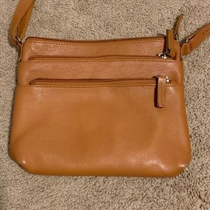 G.H. Bass & Co Leather Crossbody Bag